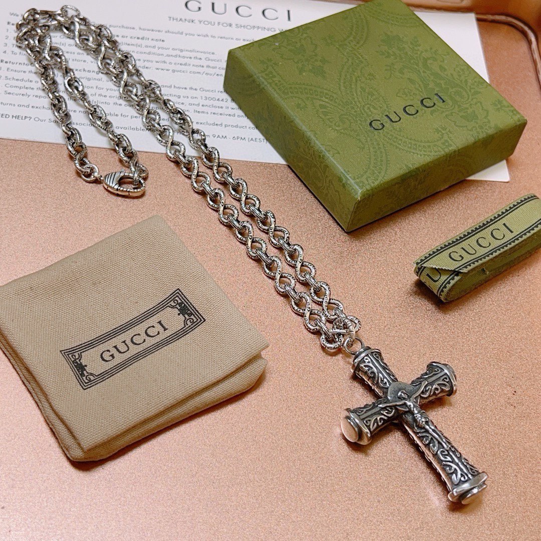 Gucci luxury necklace 7