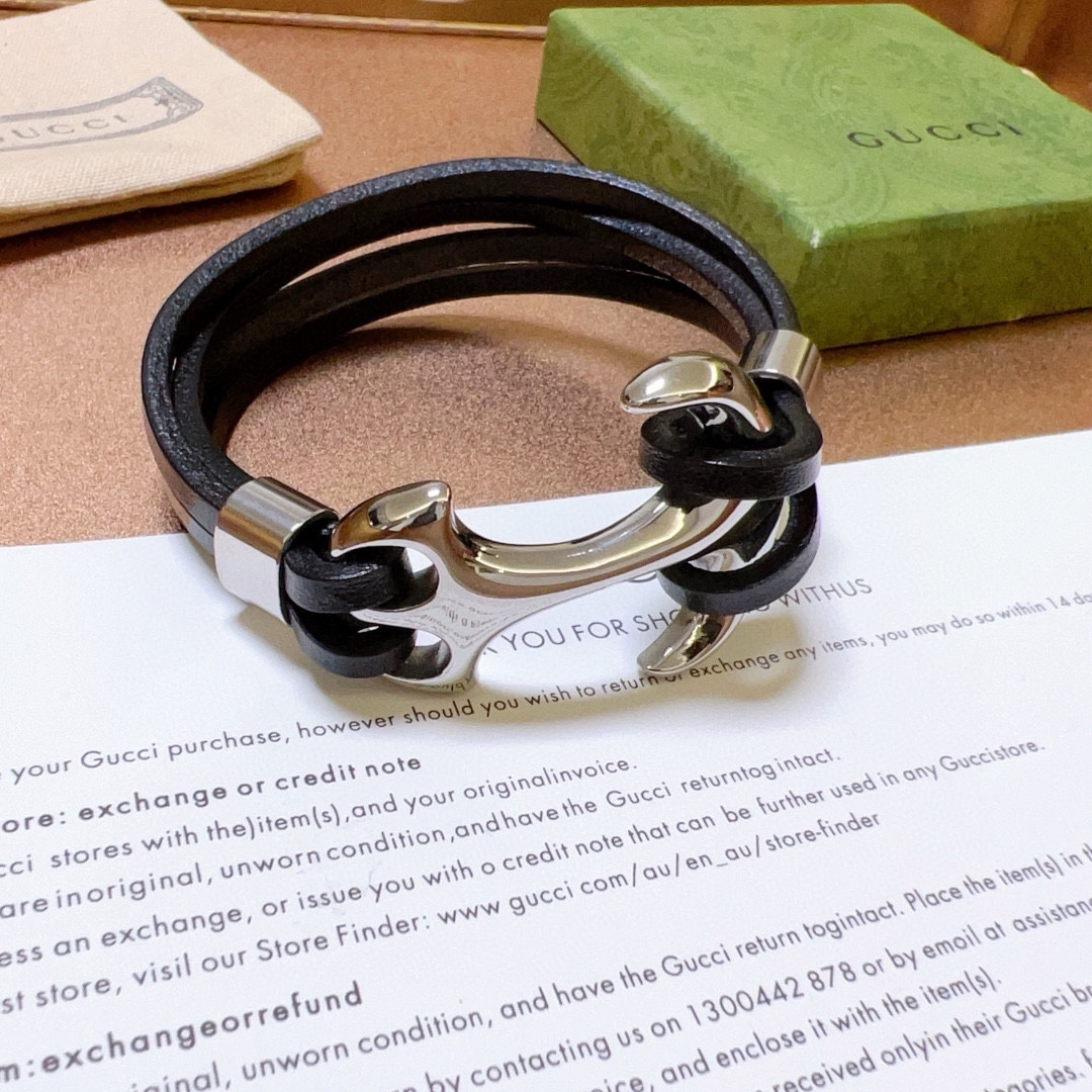 Gucci luxury bracelet 2