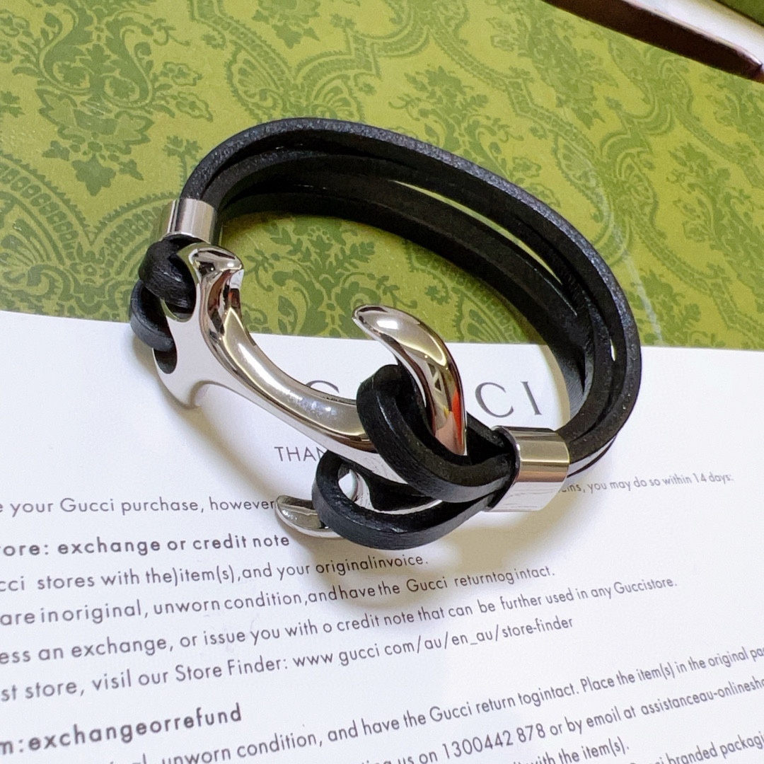 Gucci luxury bracelet 4
