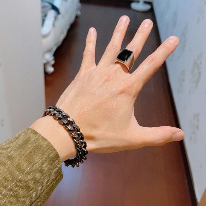 Gucci luxury bracelet 7