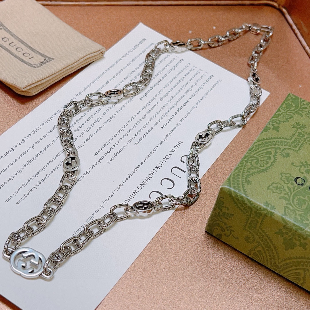 Gucci luxury necklace 2
