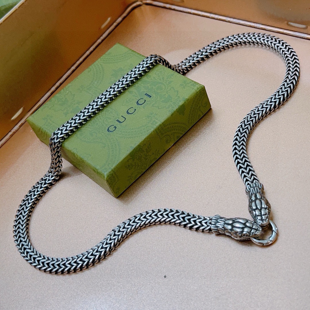 Gucci luxury necklace 6