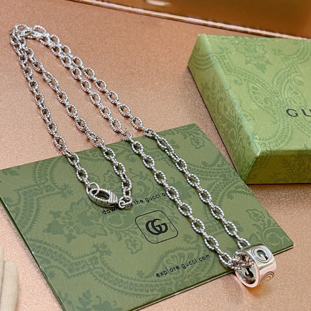 Gucci luxury necklace 4