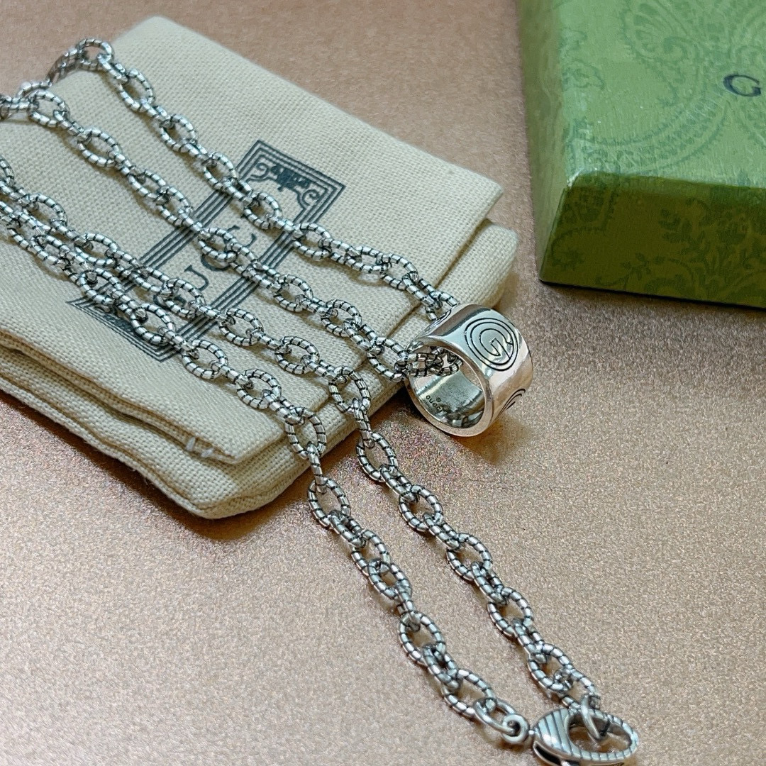 Gucci luxury necklace 7