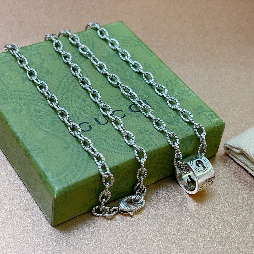Gucci luxury necklace 2