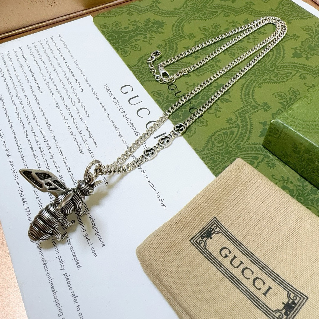 Gucci luxury necklace 8