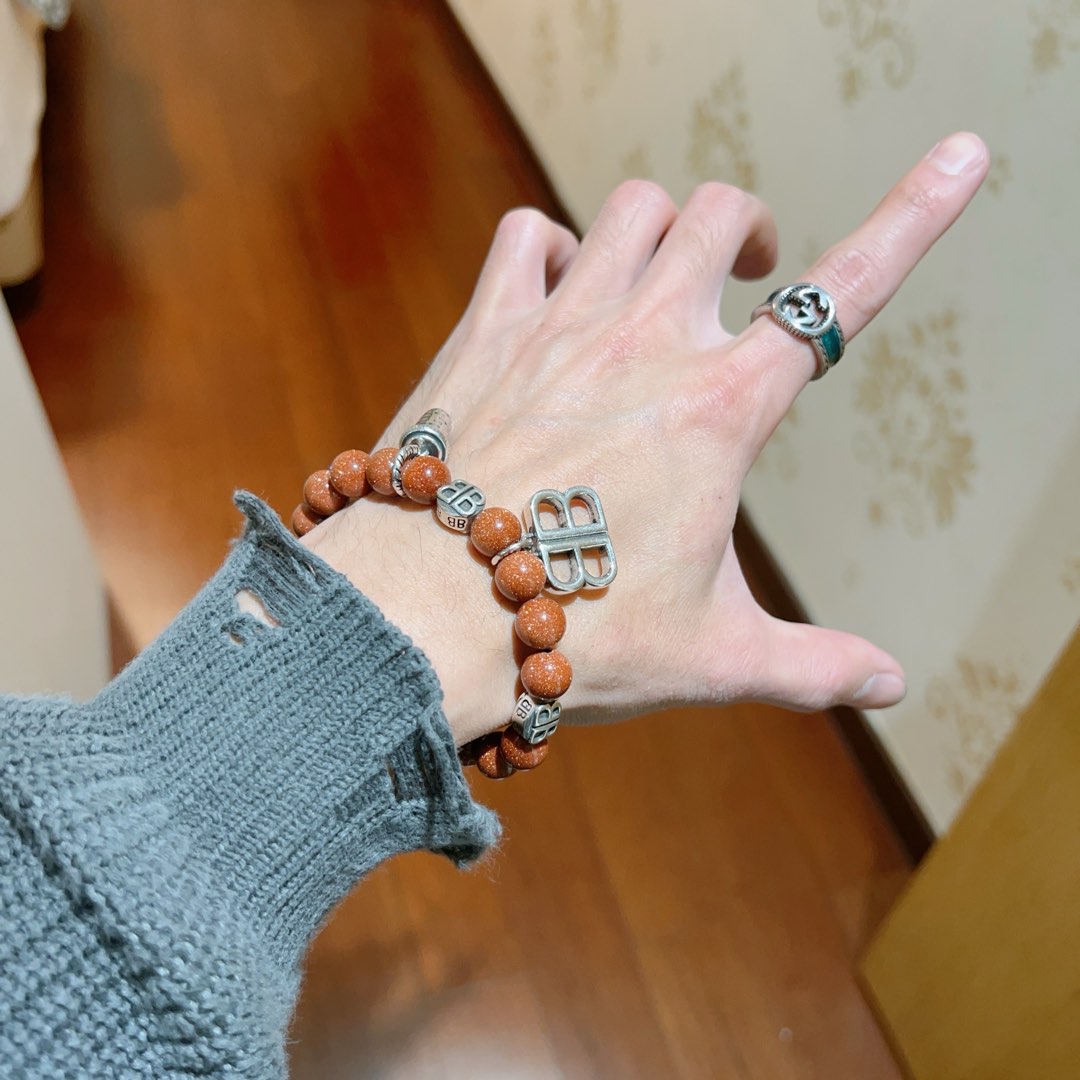 Balenciaga luxury bracelet 3