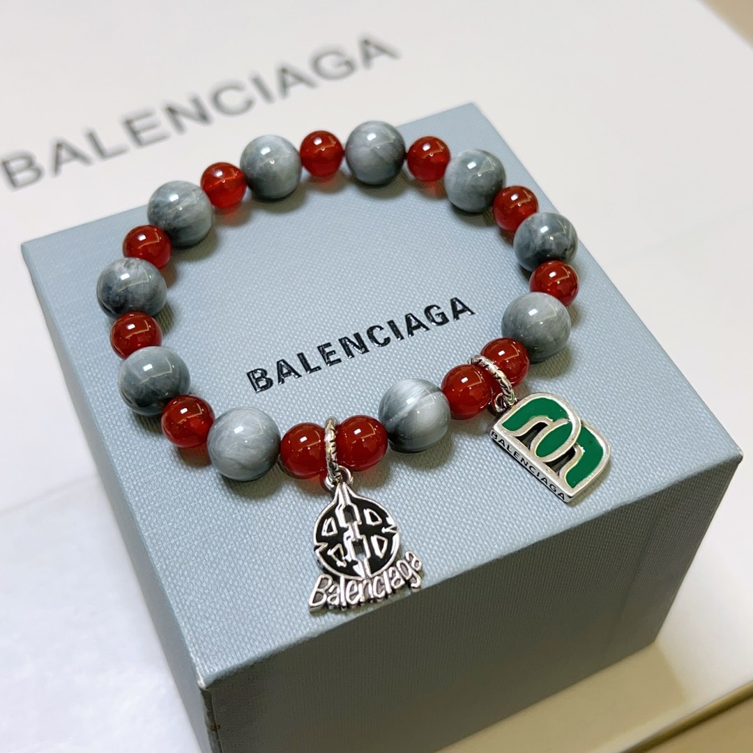 Balenciaga luxury bracelet 4