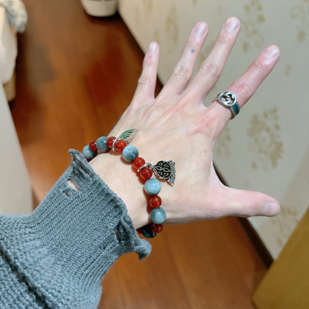 Balenciaga luxury bracelet 8