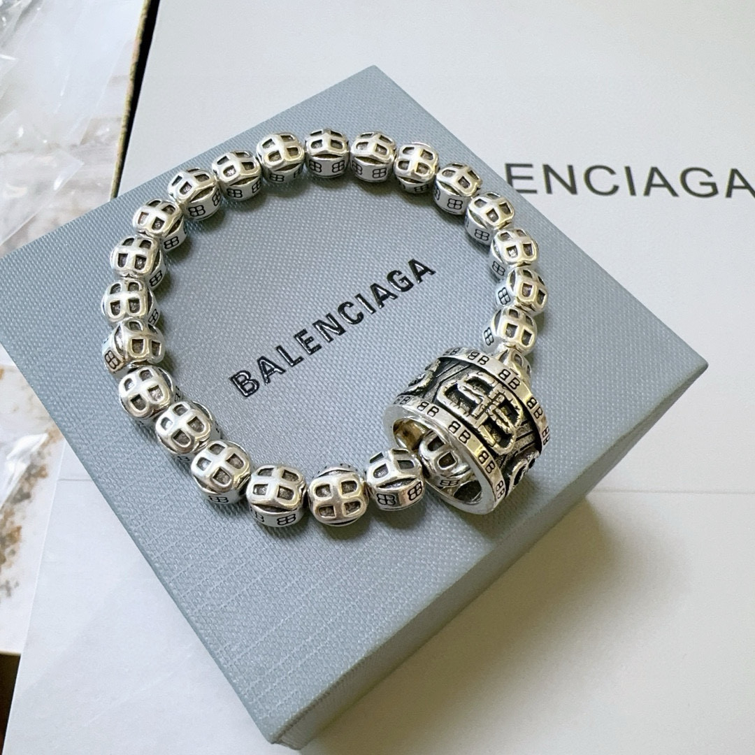 Balenciaga luxury bracelet 2
