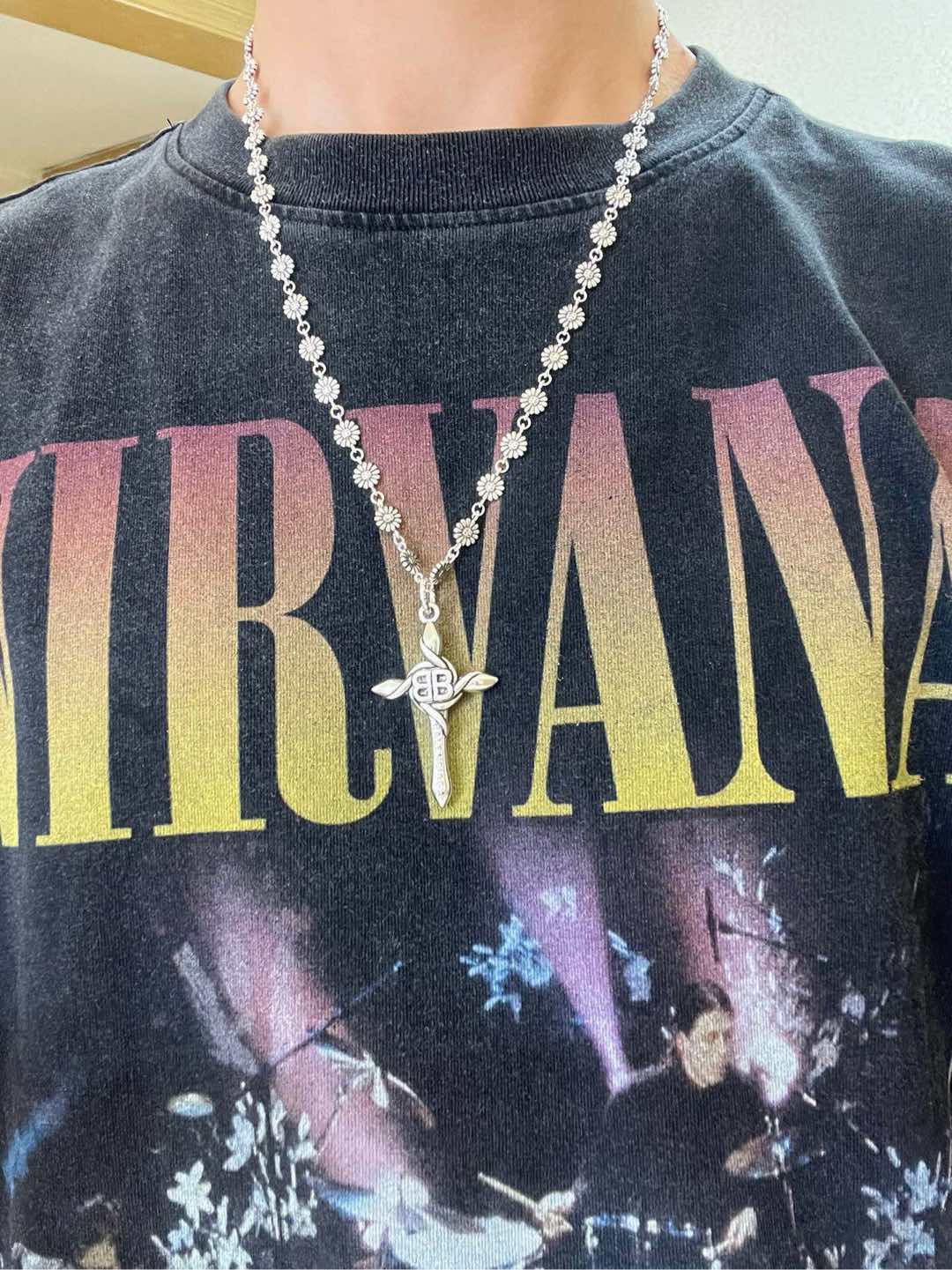Balenciaga luxury necklace 6