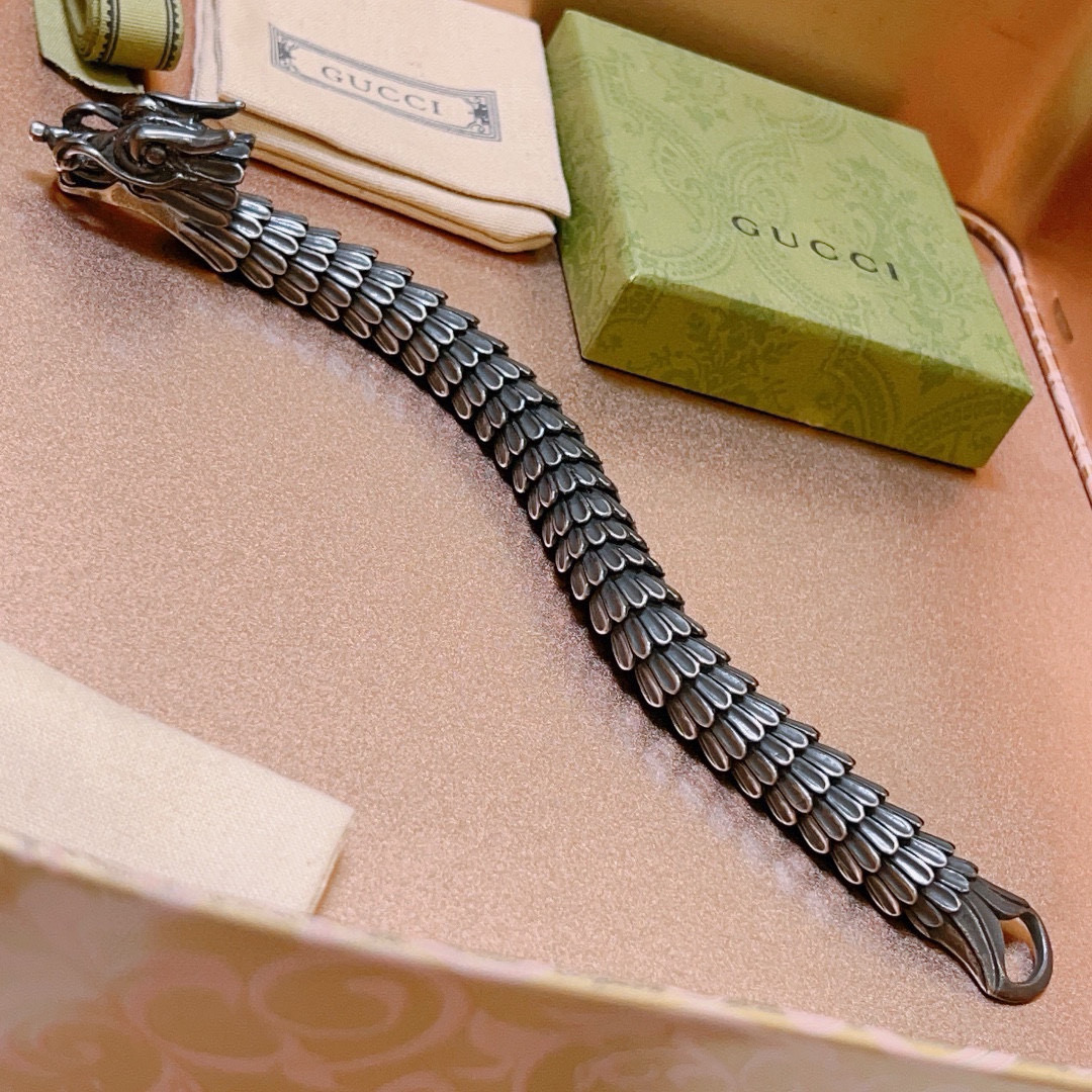 Gucci luxury bracelet 5