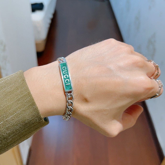 Gucci luxury bracelet 9