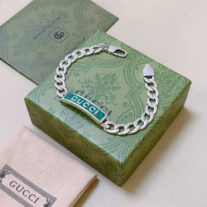 Gucci luxury bracelet 4