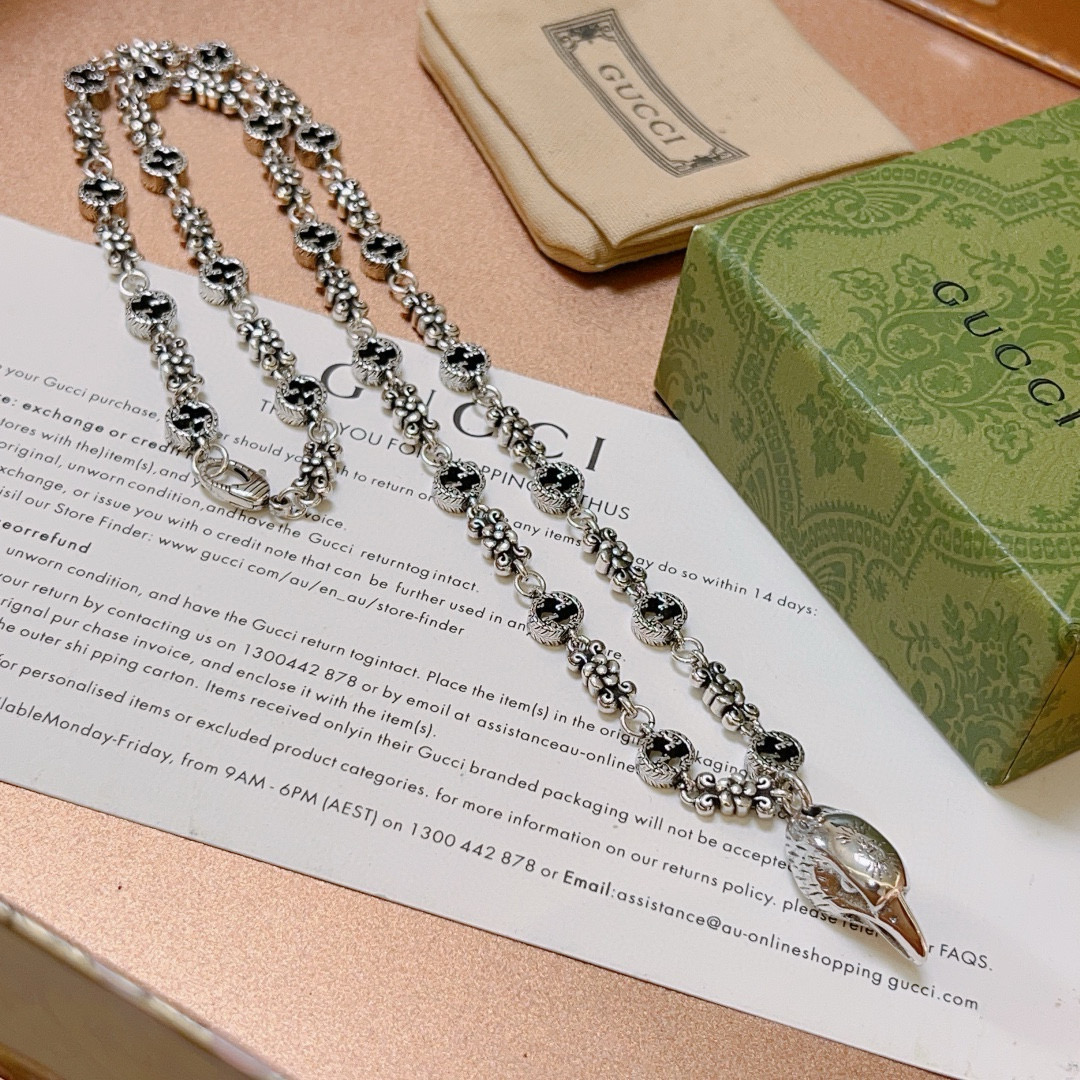 Gucci luxury necklace 2