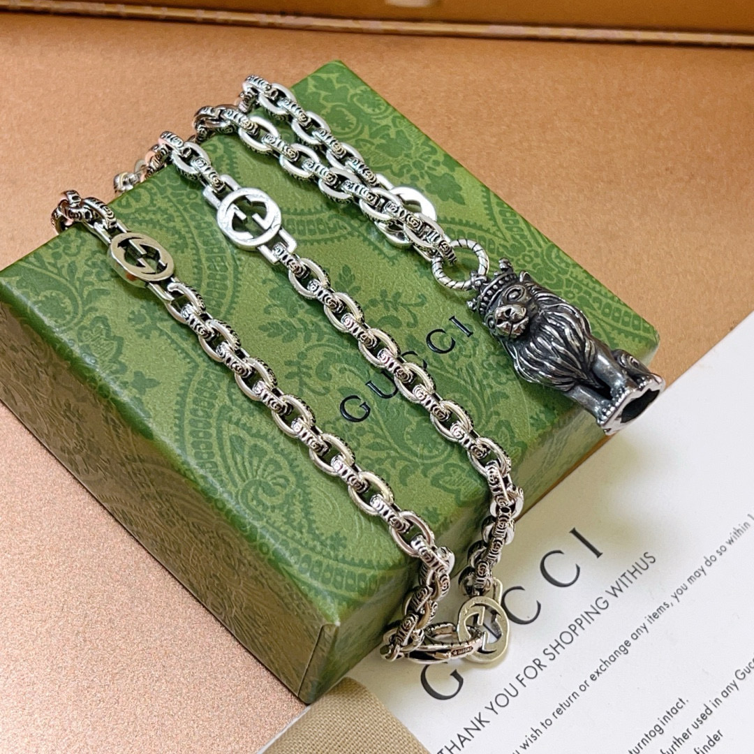 Gucci luxury necklace 2