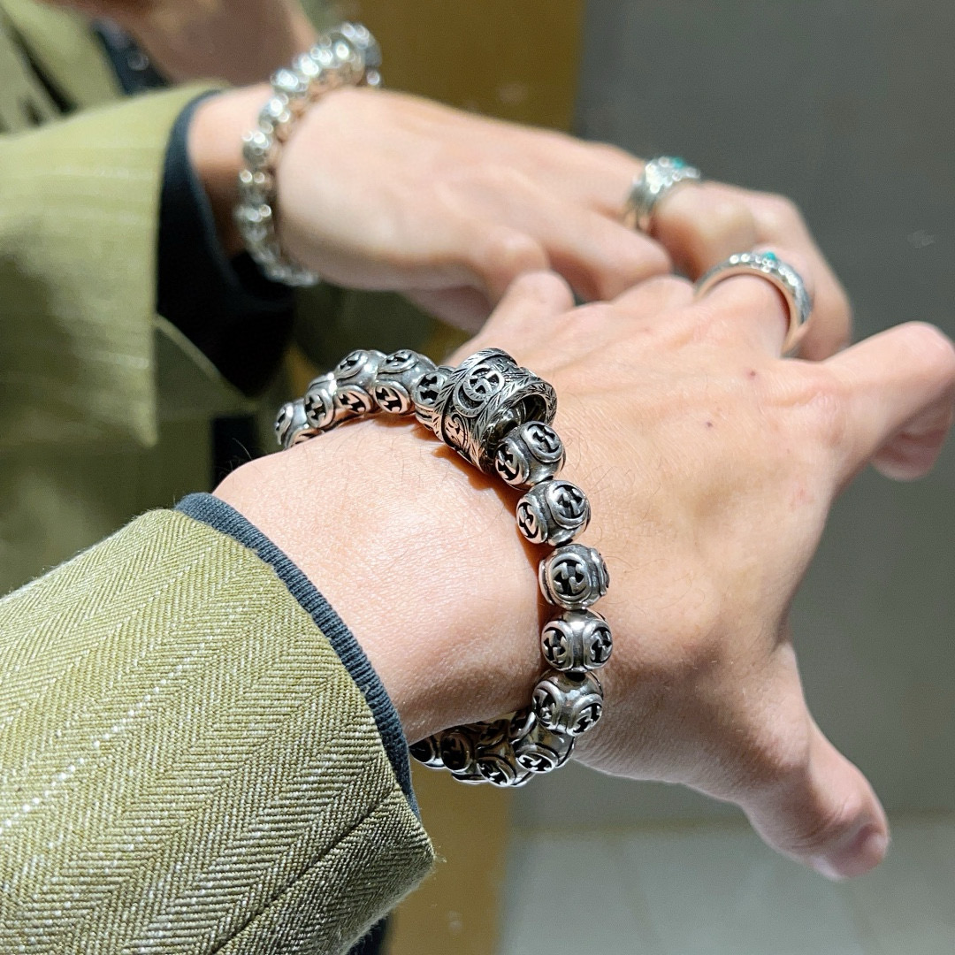 Gucci luxury bracelet 9