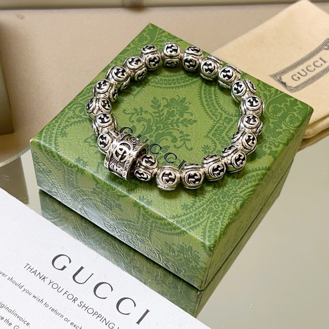 Gucci luxury bracelet 7