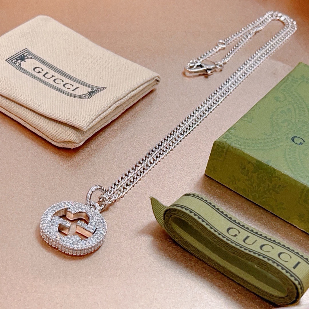 Gucci luxury necklace 2