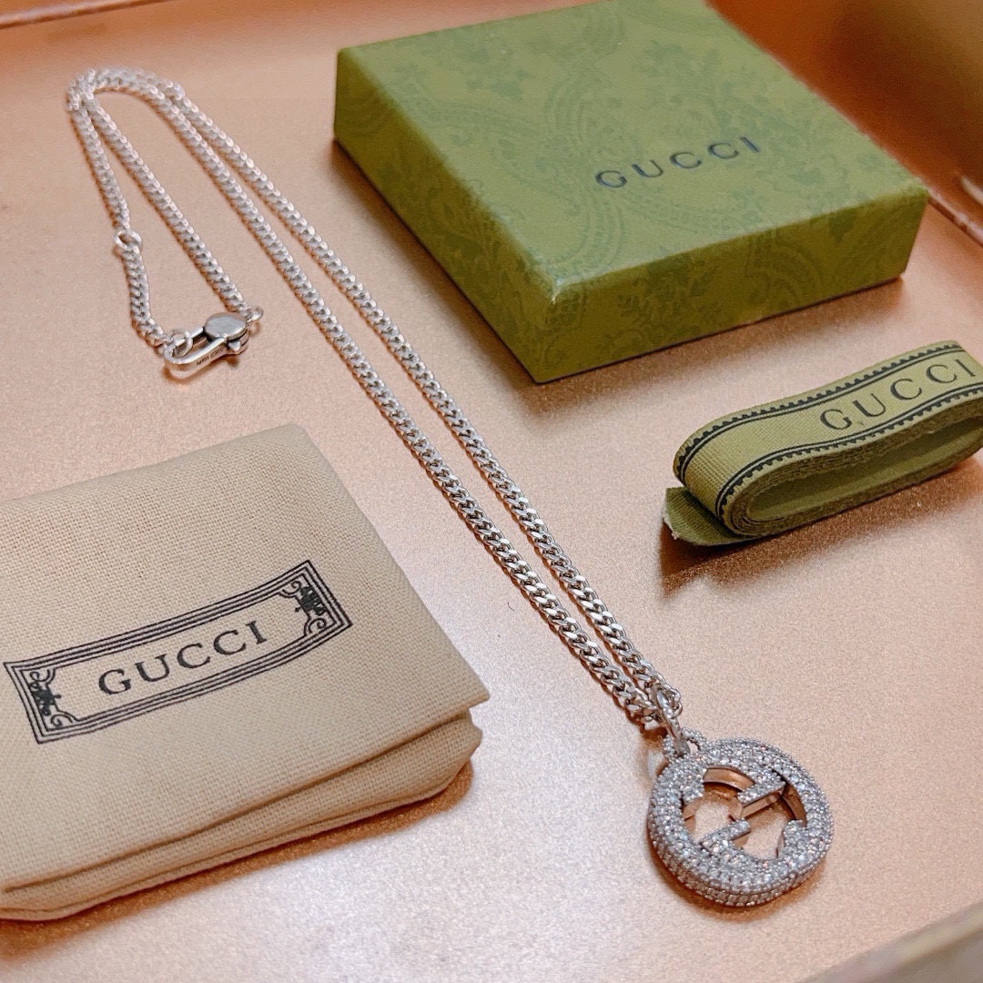 Gucci luxury necklace 4