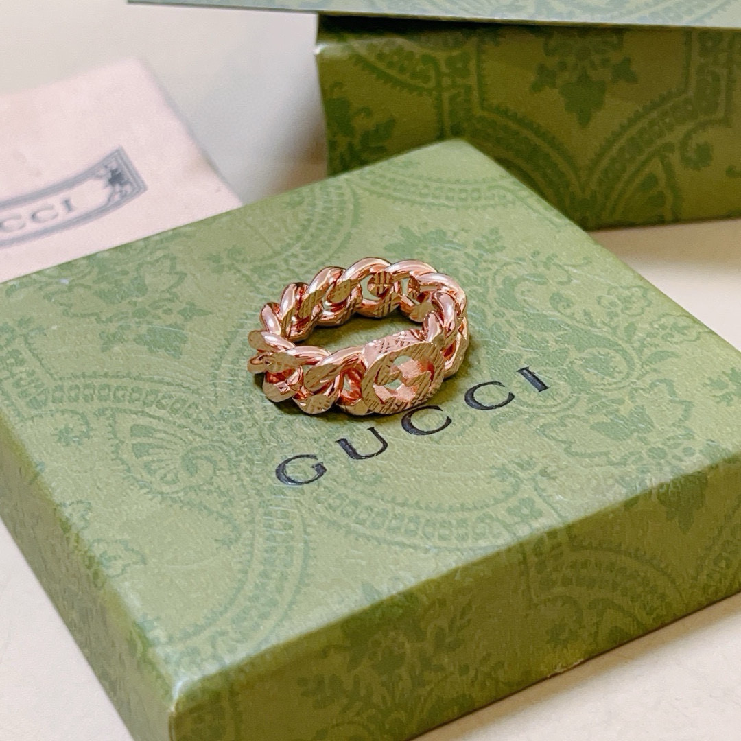 Gucci luxury designer product 8