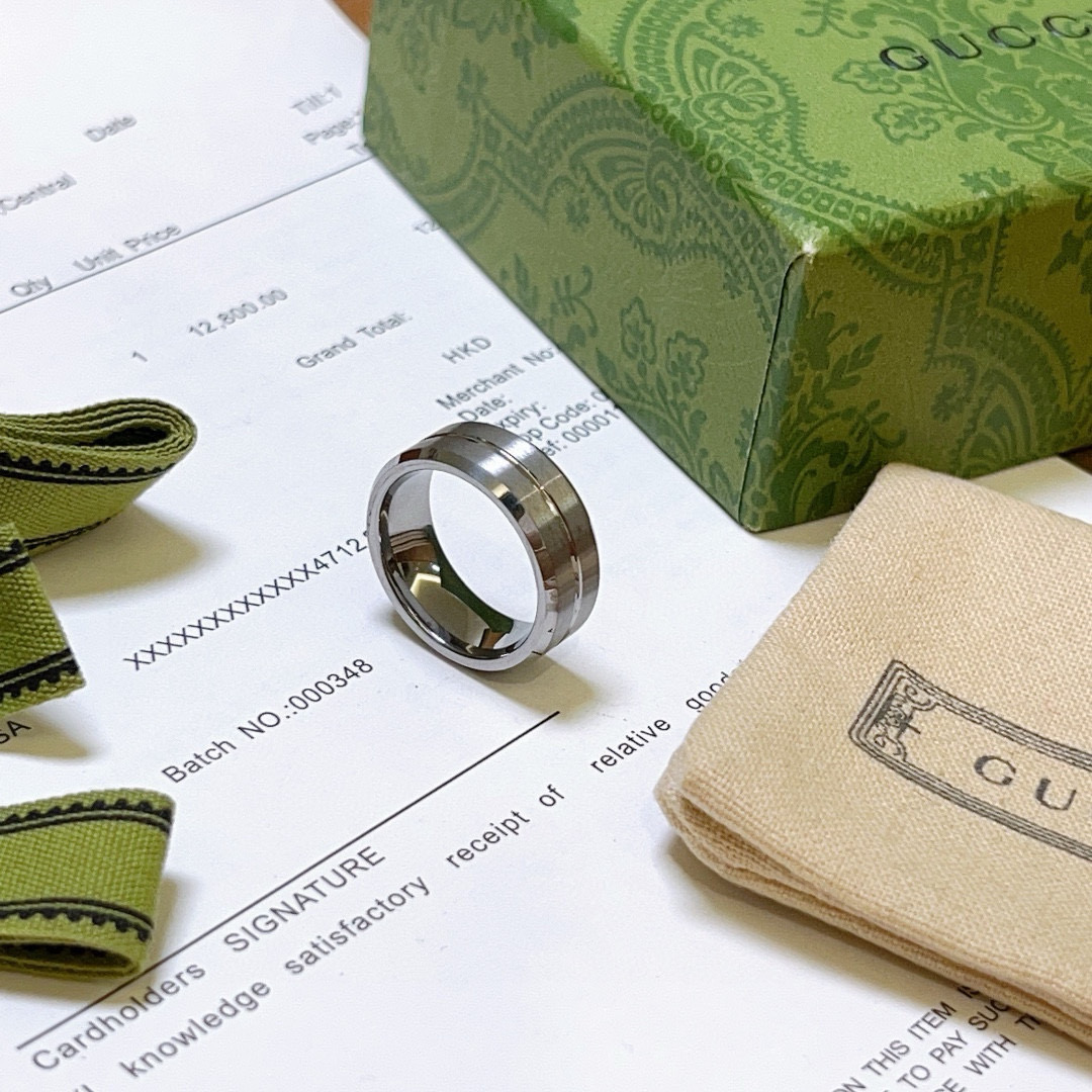 Gucci古驰戒指最新款K金戒指款式档次更高Anger Forest系列双G纯手工制作工艺 古驰戒指 4