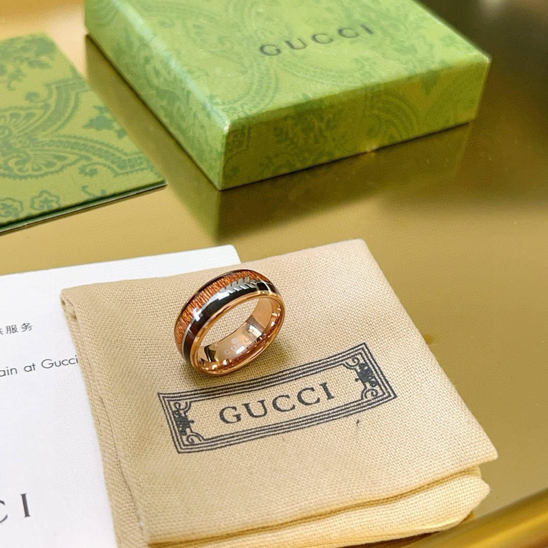 Gucci古驰戒指最新款款式档次更高Anger Forest系列树脂木纹高感双G纯手工制作工艺 古驰戒指 5