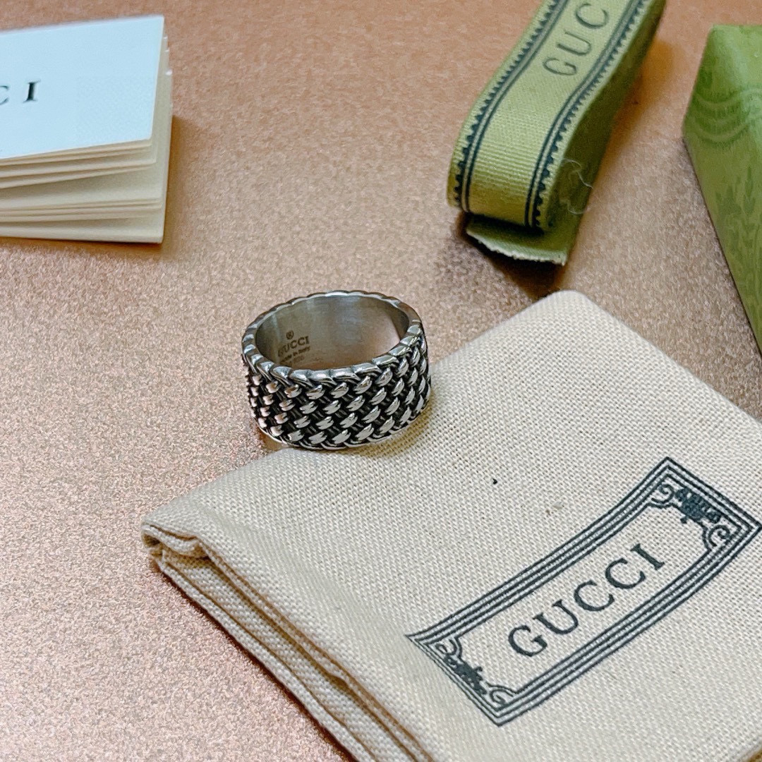 Gucci luxury ring 8