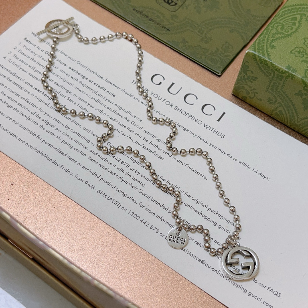 Gucci luxury necklace 4
