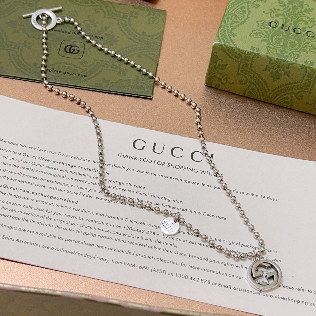Gucci luxury necklace 9