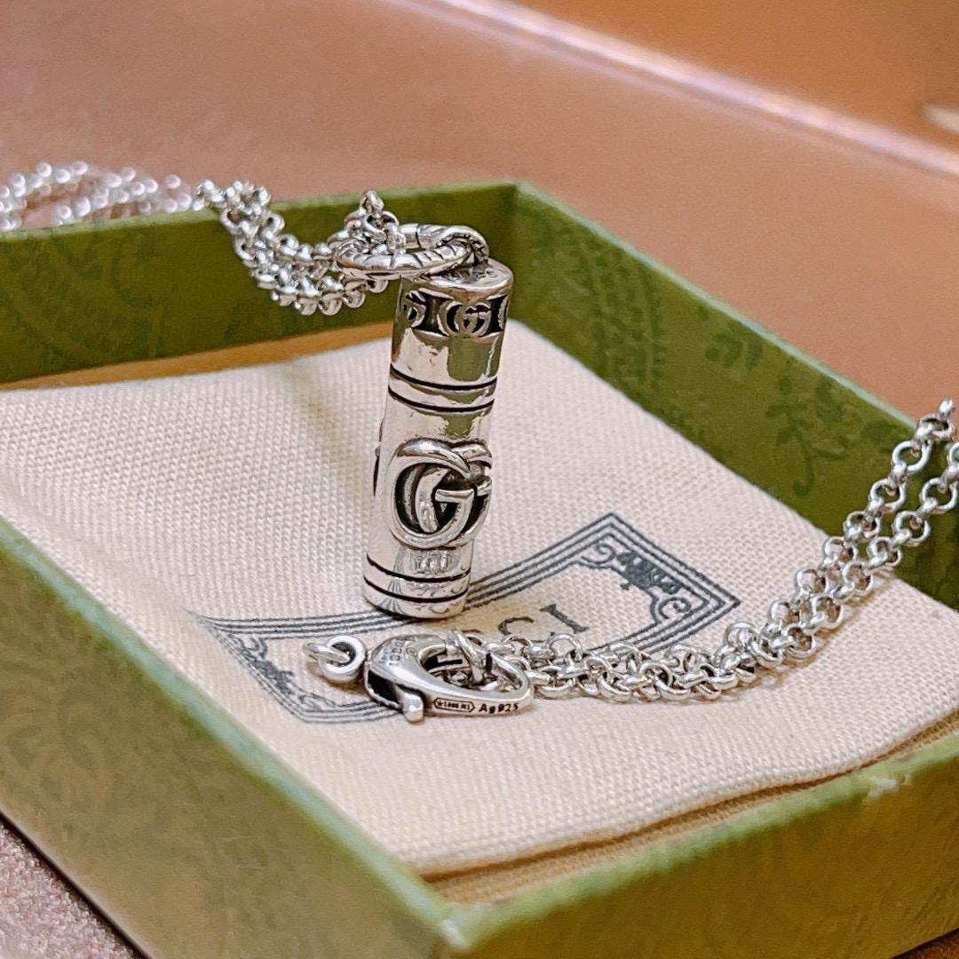 Gucci luxury necklace 6