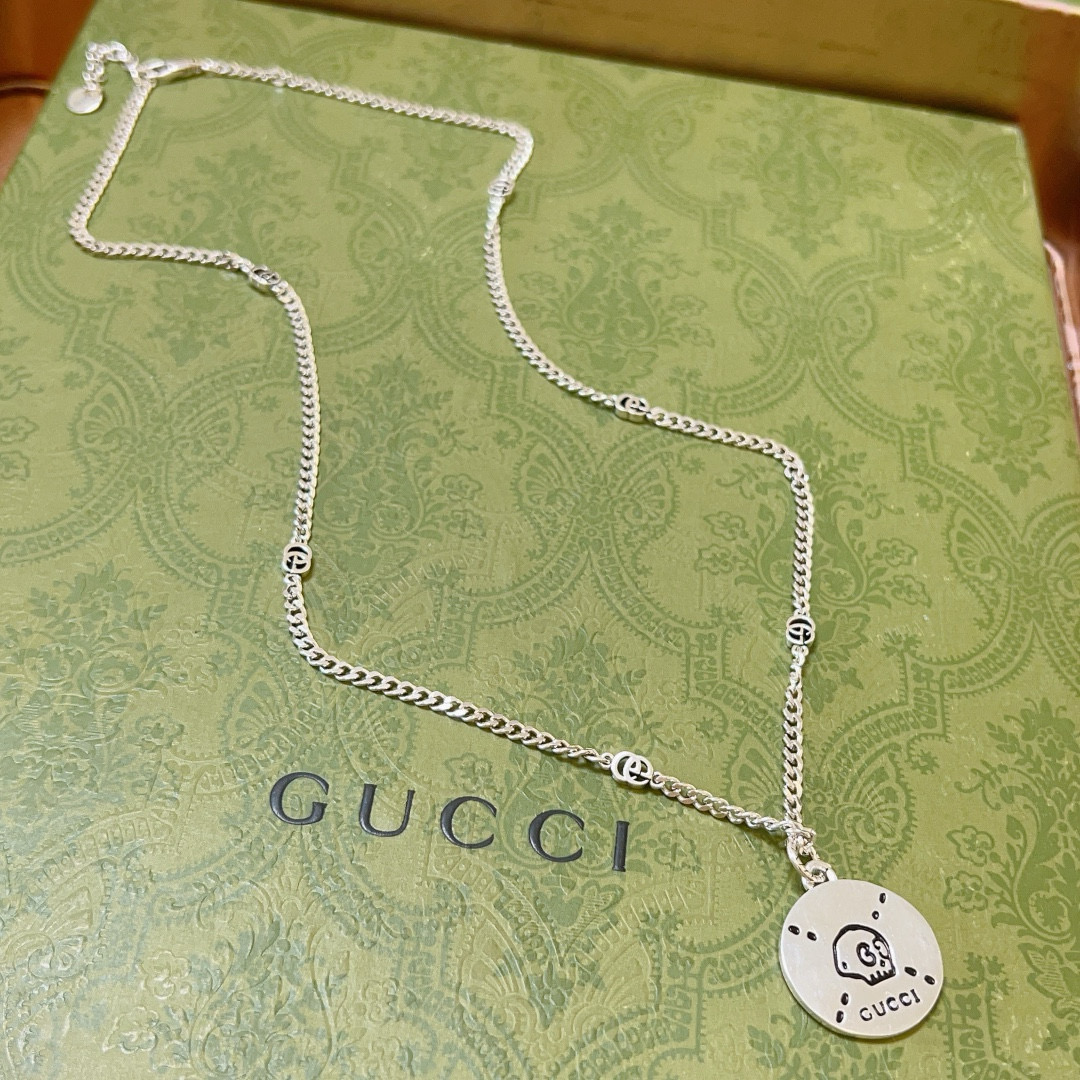 Gucci luxury necklace 2