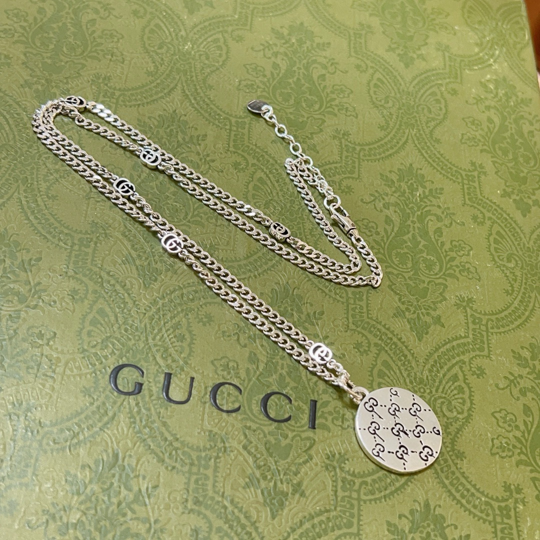 Gucci luxury necklace 8