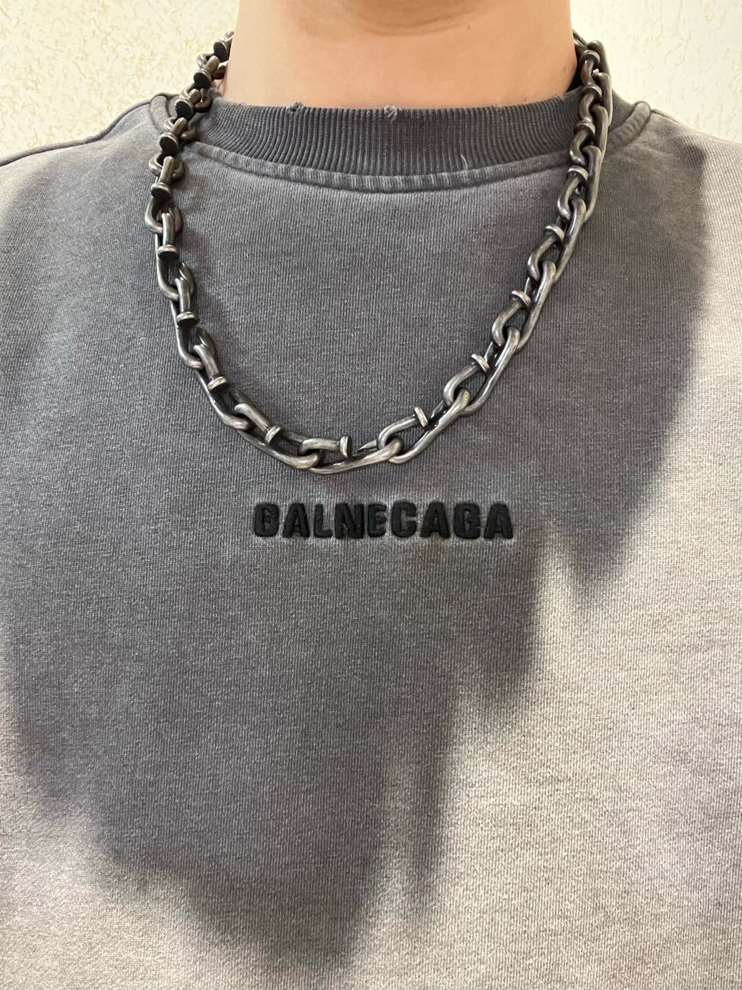 货🔹🔹新品 巴黎世家项链 Balenciaga 新款项链全钉项链🔹 细节做工精细 每个细节流程到位 设计工艺精细 款 设计独特 复古风格 巴黎 6