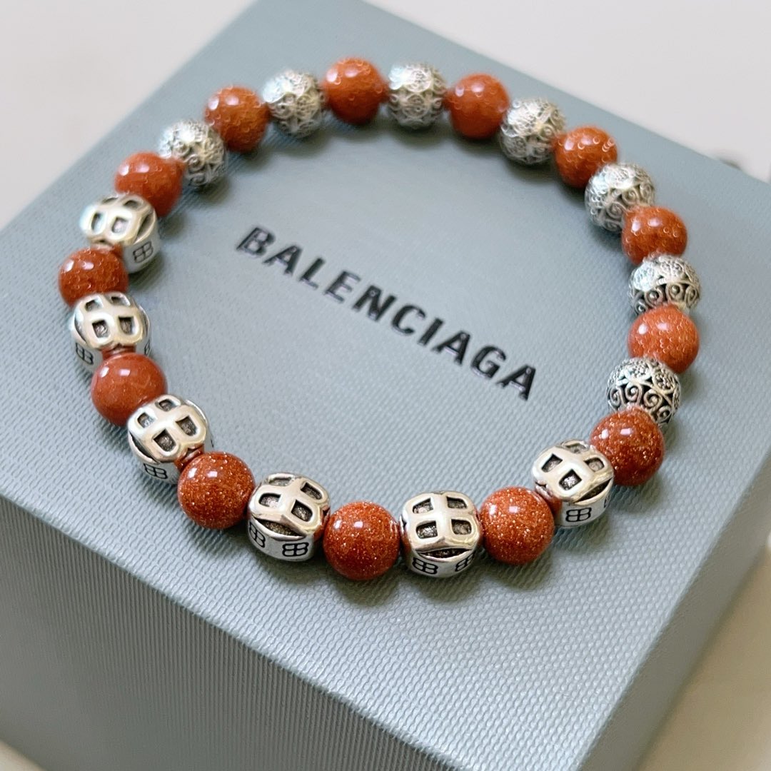 Balenciaga luxury bracelet 4