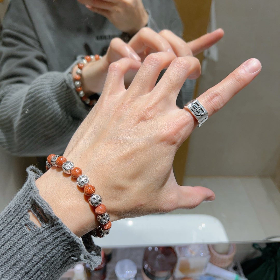 Balenciaga luxury bracelet 9
