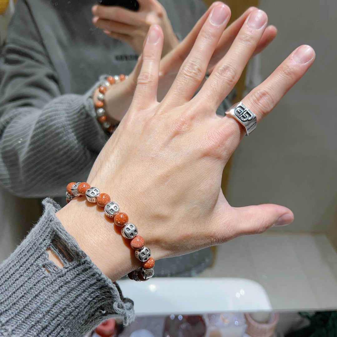 Balenciaga luxury bracelet 3