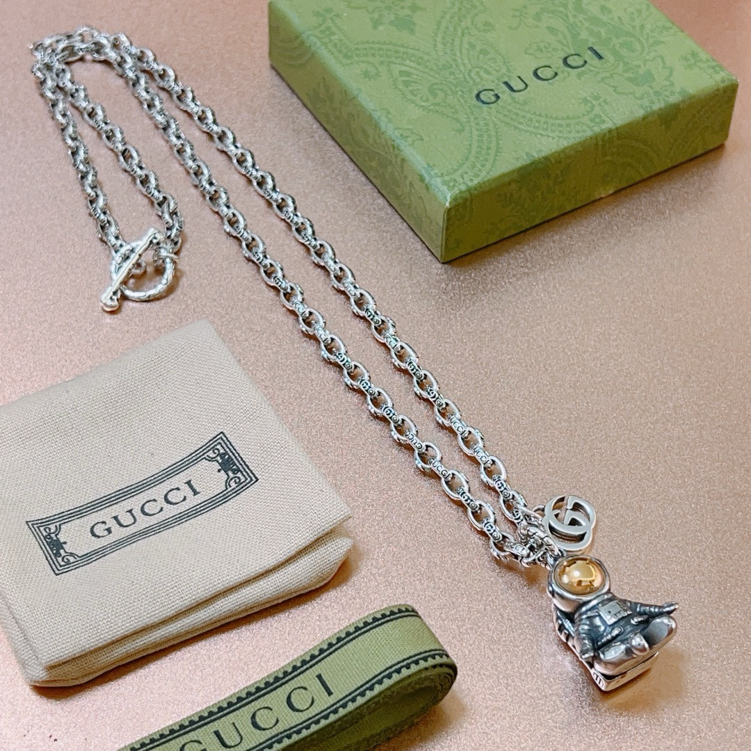 Gucci luxury necklace 4