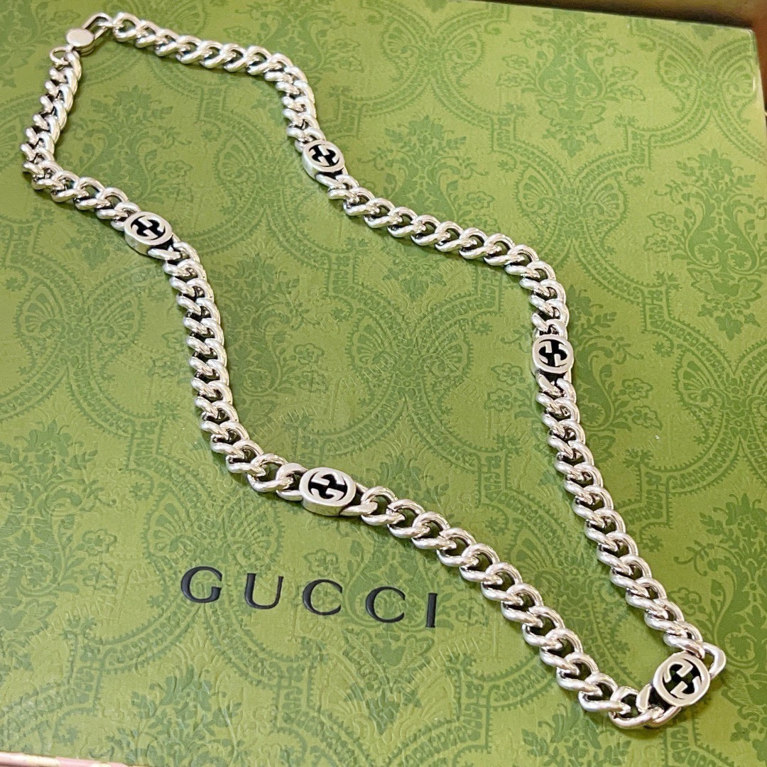 Gucci luxury necklace 2