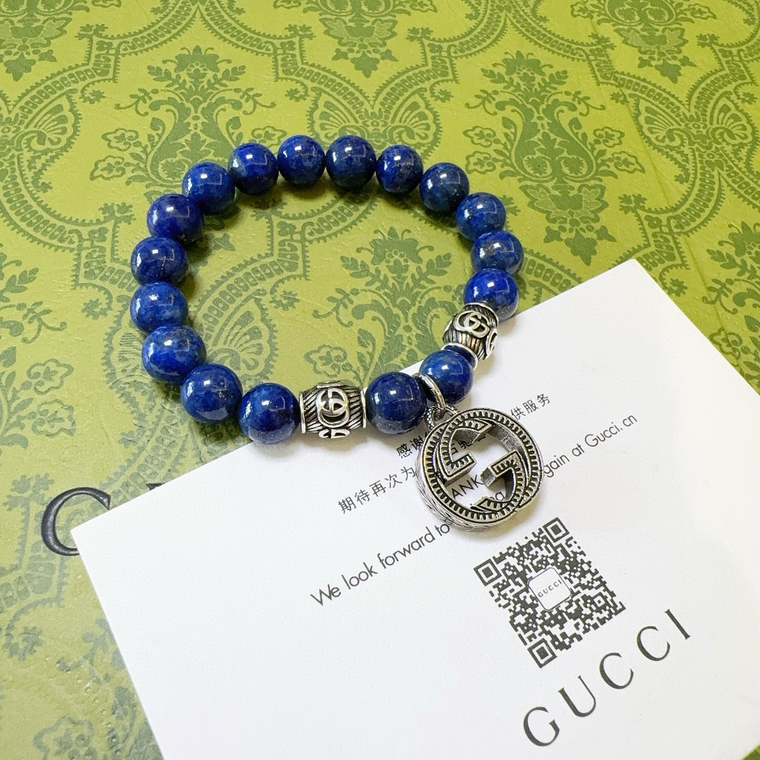 NO:110487,4A natural lapis lazuli, high-quality new product release Gucci bracelets for men and women, the latest lapis lazuli bracelet 10mm luxury natural stone, value-preservation and value-added bracelets, natural material is more cost-effective, 5 years, 10 years is still the same, higher grade star-like double g bracelets, Size: 16-24 cm Details are used to treat the version, non-market bright style, non-market ordinary style, Gucci, bracelet19860909批 4A天然青金石 高品 新品发布古驰手链男女同款 最新款青金石手链10mm 奢华天然石 保值增值手串 天然材质更具有性价比 5年 10年还是一个样 档次更高明星同款Anger Forest系列双g手链 尺寸:16-24厘米 细节对版做旧处理 非市面亮面版型 非市面普通做这款一直在出 古驰里面热卖款 非常好搭配衣服,饰品精品,gucci,bracelet,Jewelry