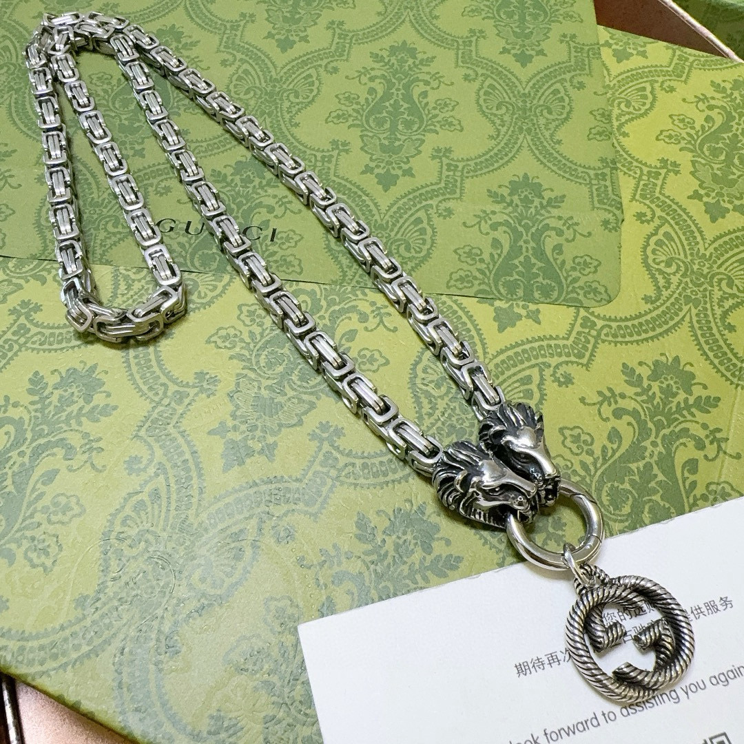 Gucci luxury necklace 8