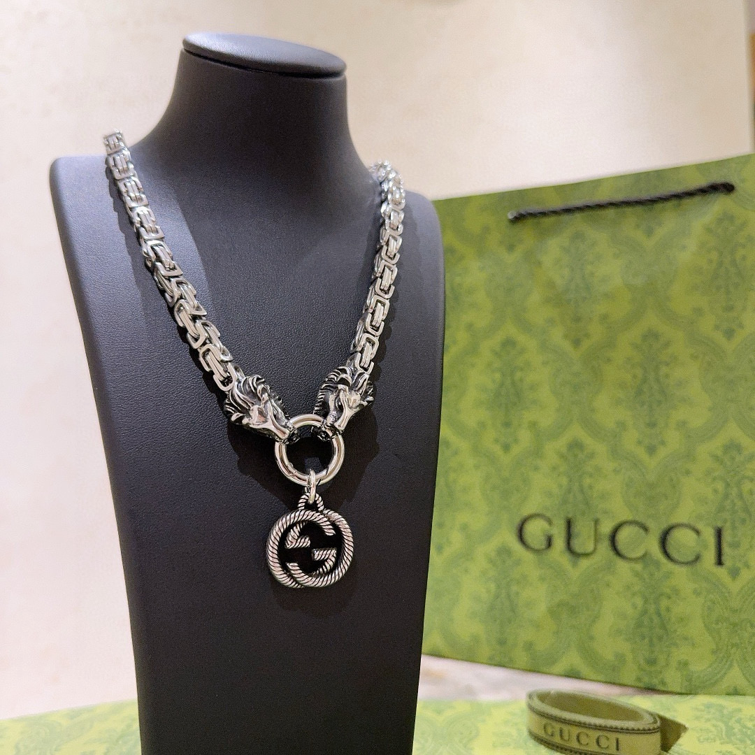 Gucci luxury necklace 4