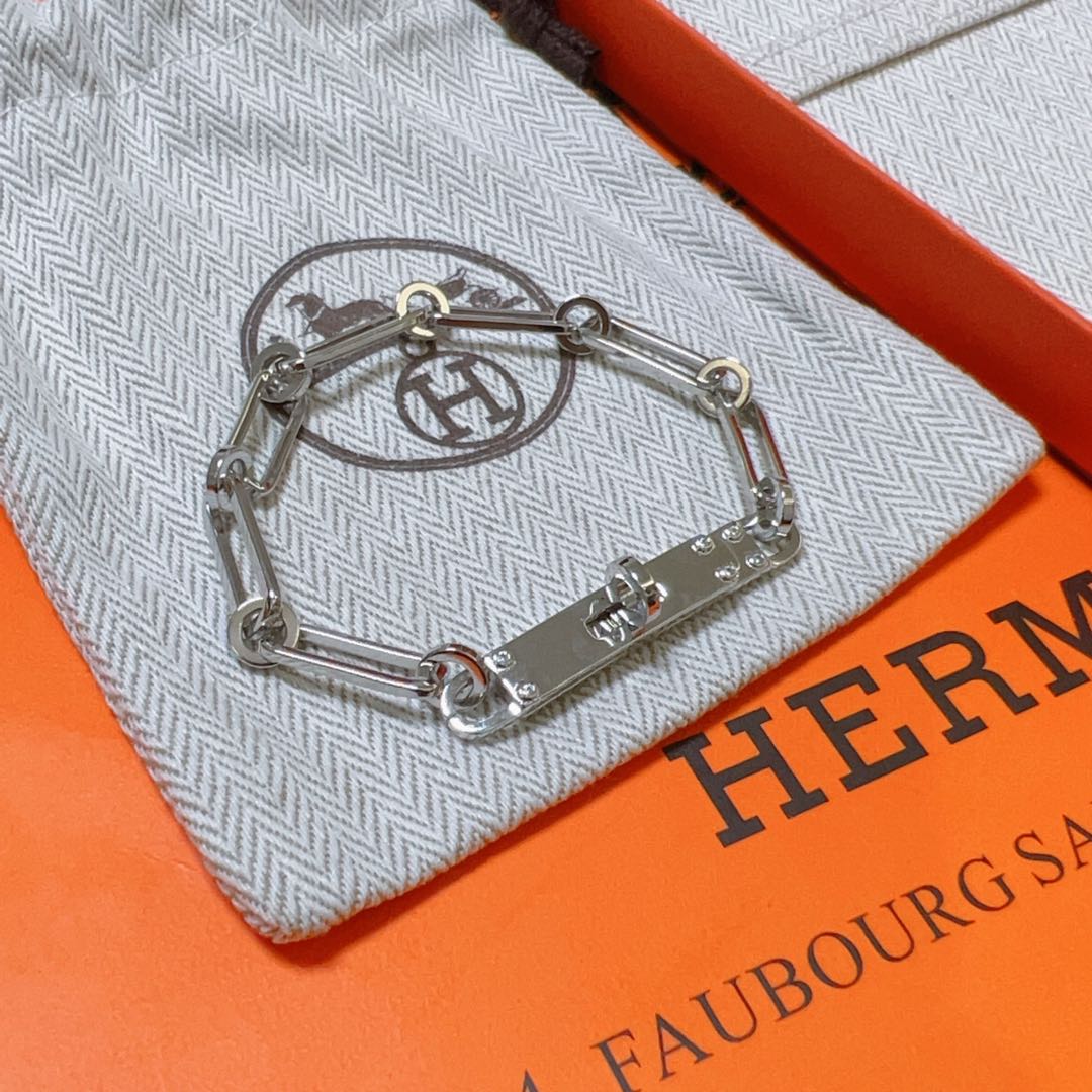 Hermès luxury bracelet 7