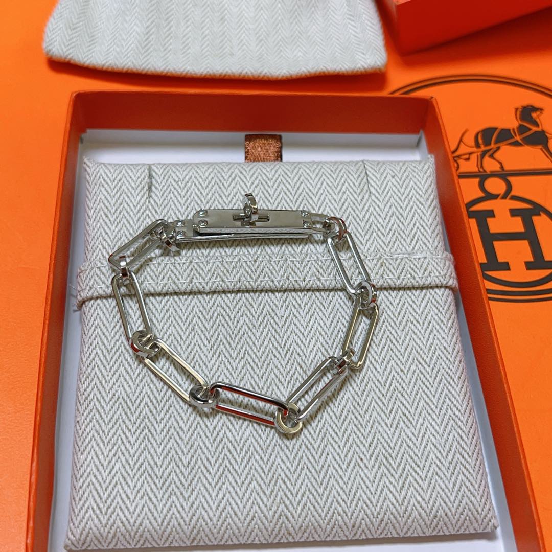 Hermès luxury bracelet 6