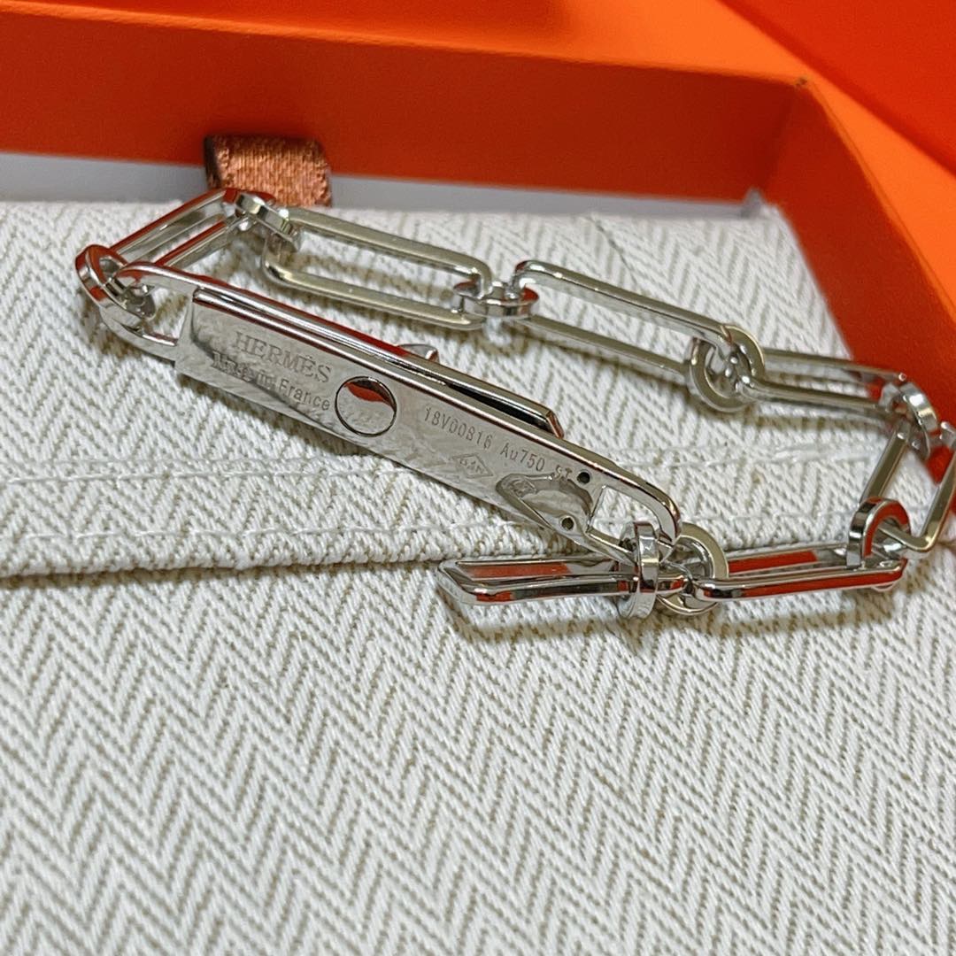 Hermès luxury bracelet 8