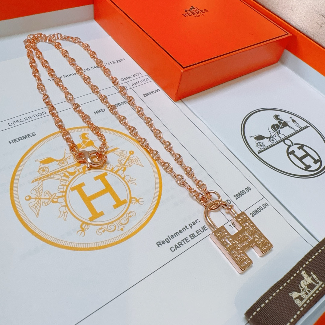Hermès luxury necklace 4