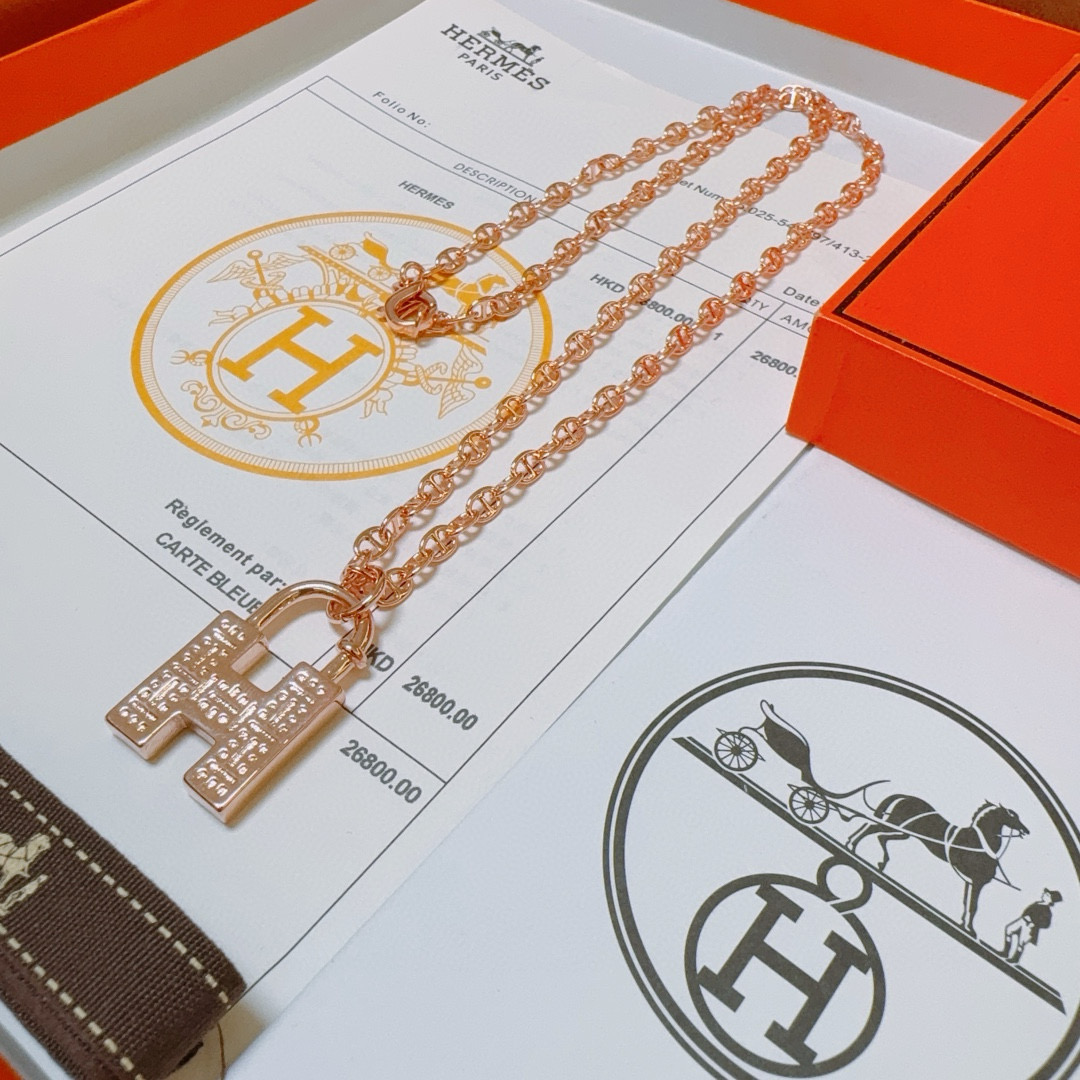 Hermès luxury necklace 5