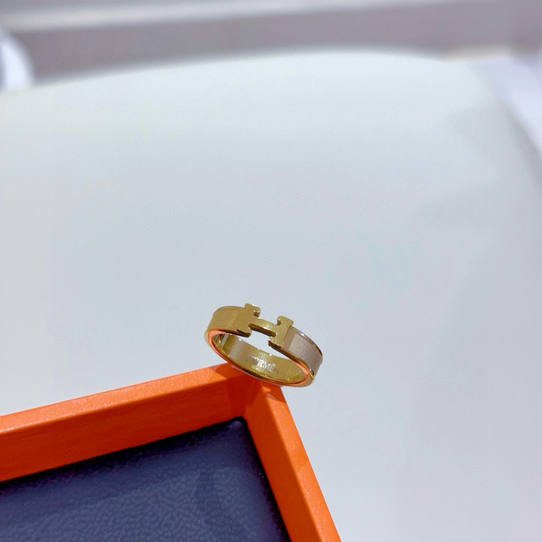 Hermès luxury designer product 8