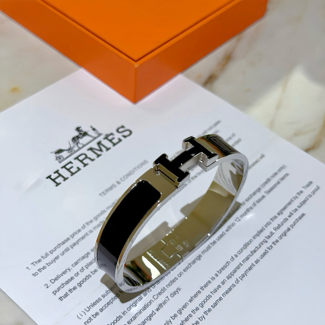 Hermès Haute Joaillerie Fine Jewelry Earrings Necklace Ring Ref.423058E5 4