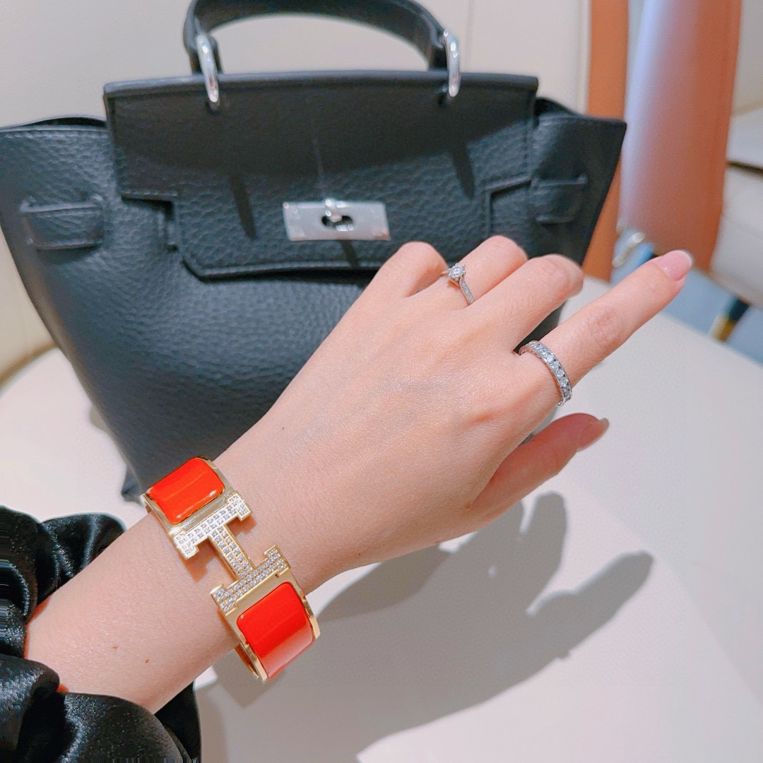 Hermès Haute Joaillerie Fine Jewelry Earrings Necklace Ring Ref 3